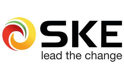 Logo SKE lead the change